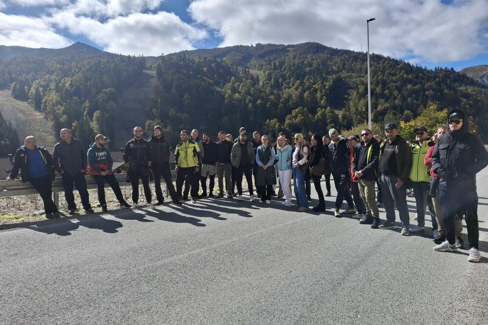 Protest zaposlenih u državnom skijalištu Kolašin 1600: Bez državne pomoći nema ni redovnih zarada, ali ni remonta žičara
