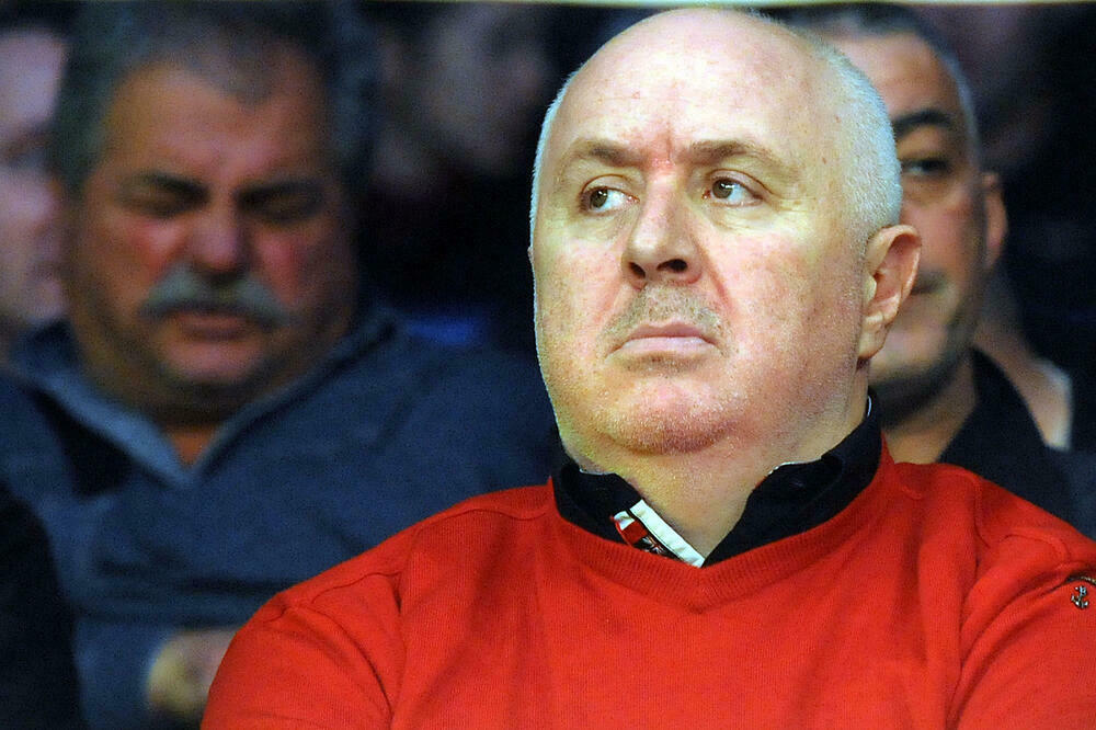 Prva banka prodala tri miliona obveznica za dan