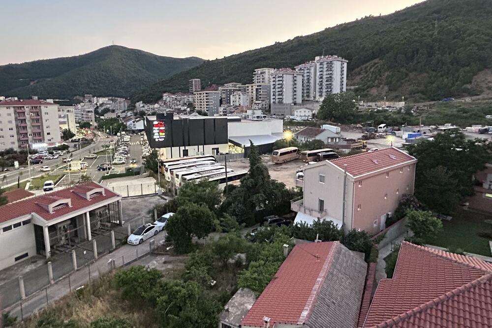 Prva banka prodala zemljište pored zaobilaznice u Budvi: Za 2.681 kvadrat 2,1 milion eura