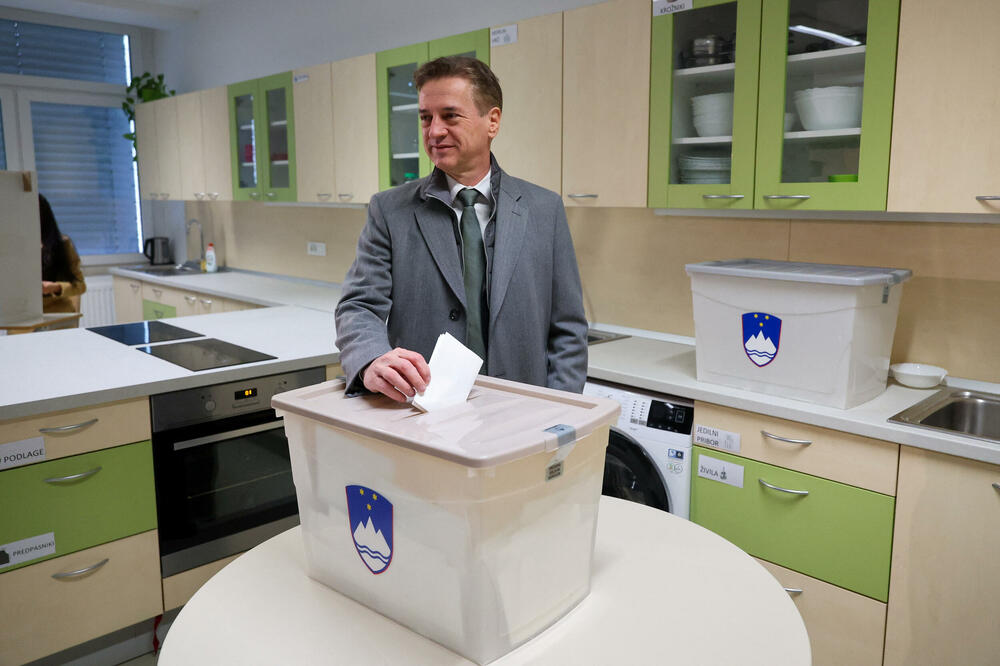 Prve izlazne ankete: Vladajućem Pokretu Sloboda najviše glasova na parlamentarnim izborima u Sloveniji