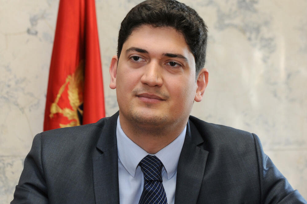 Psiholozi sa UDG traže se njihove diplome tretiraju jednako