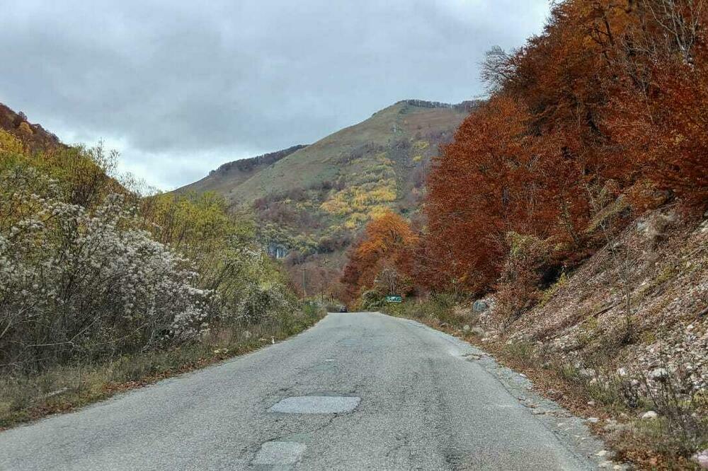 Put sporan i zbog para i zbog vlasništva