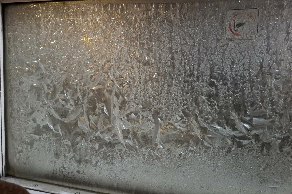 Putnici: Spavaća kola na relaciji Beograd-Bar bez grijanja