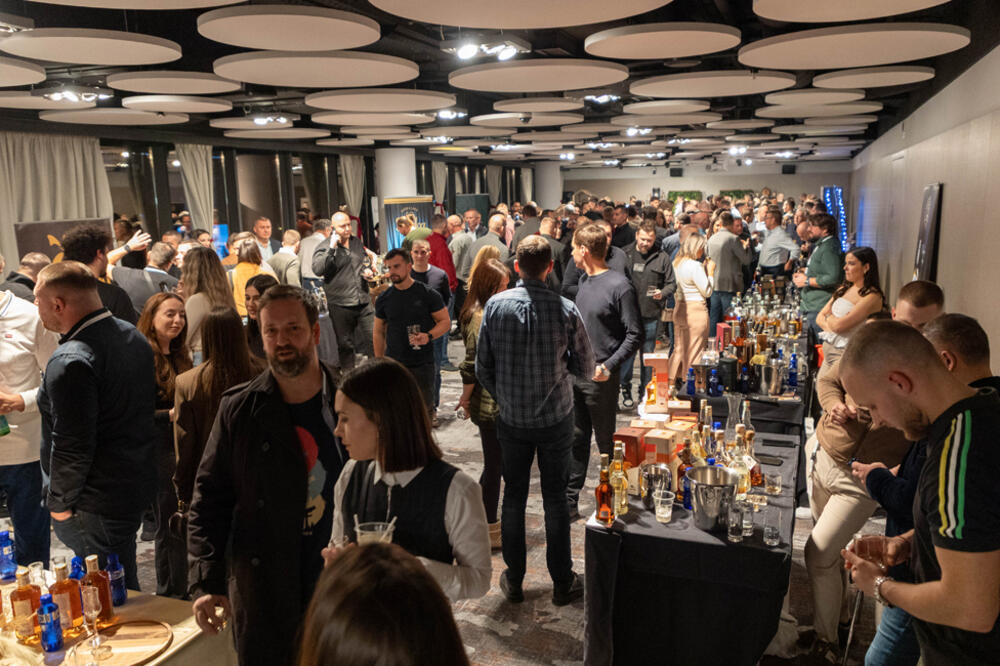 Rakija je proizvod sa snažnim tržišnim potencijalom: "Mi smo 'manita' ekipa sa Cetinja, u najpozitivnijem smislu..."