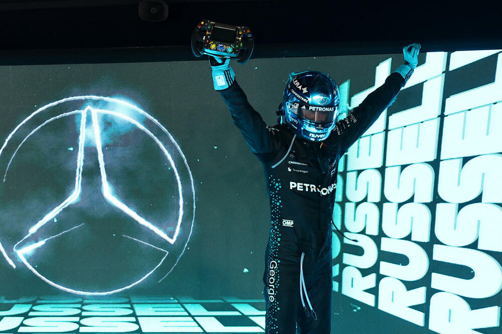 Rasel kreće u sprint sa pol pozicije u Šangaju