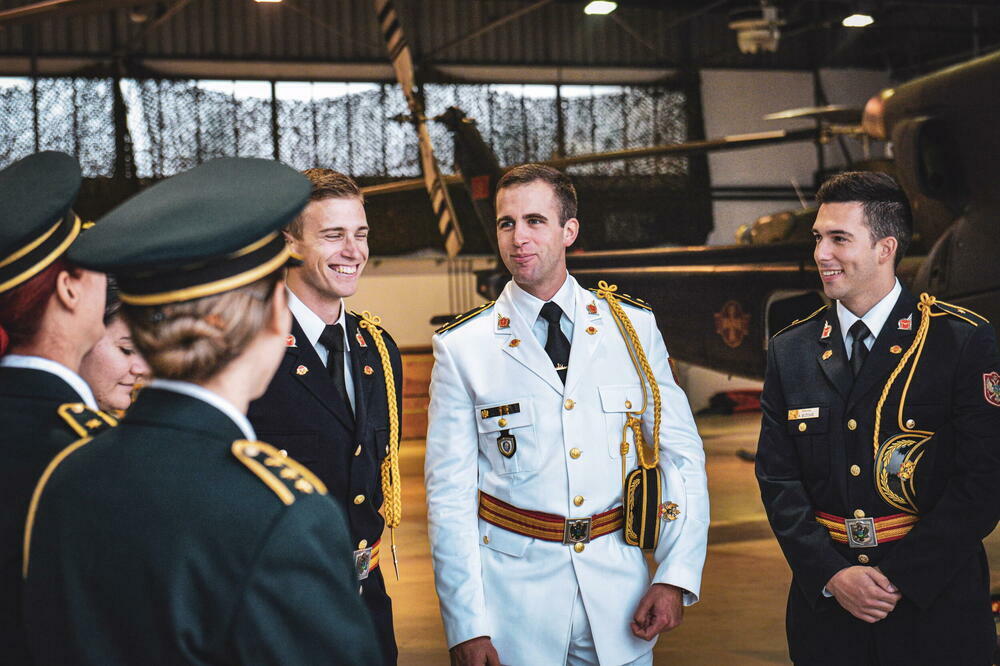 Raspisan oglas za upis kadeta na vojne akademije u Atini