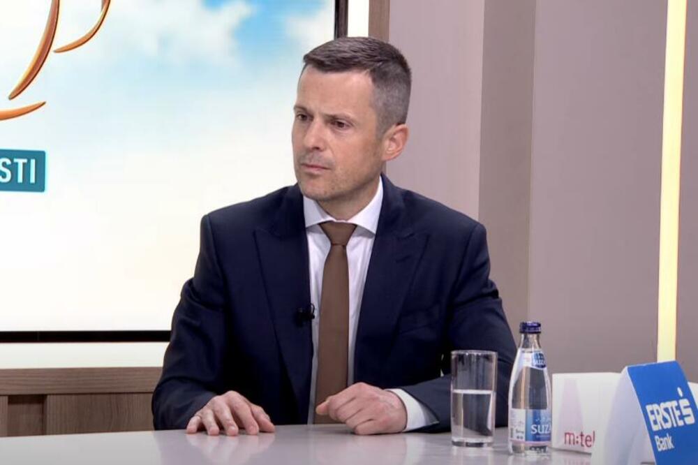Rasplet u Budućnosti i najava kraja haosa: Mujović sjutra raspušta Upravi odbor