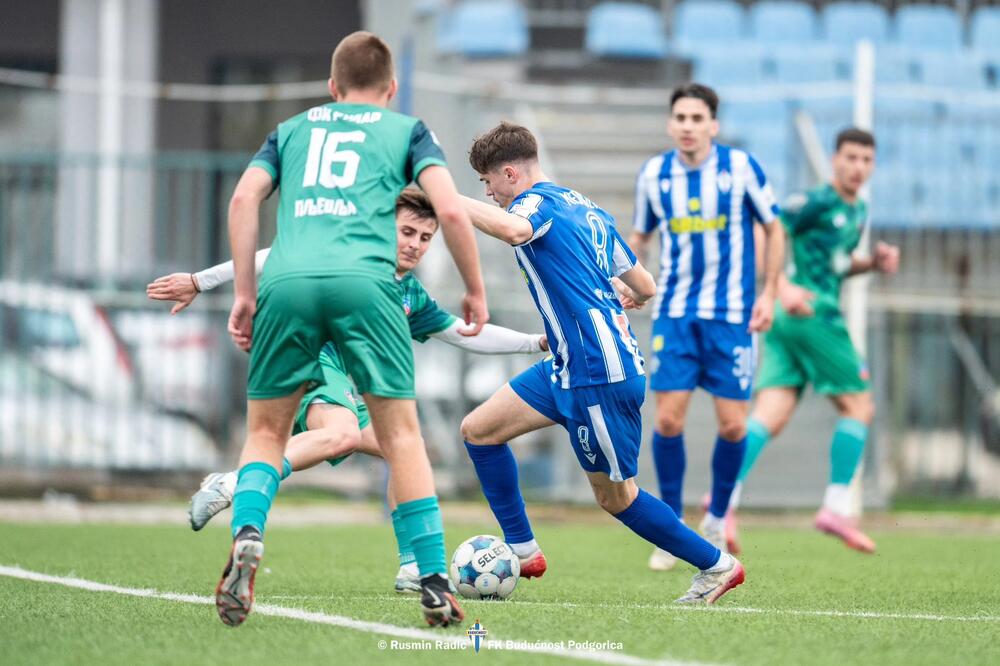 Remi Mornara i Sutjeske, Petrovac bolji od Bokelja, Budućnost savladala Rudar