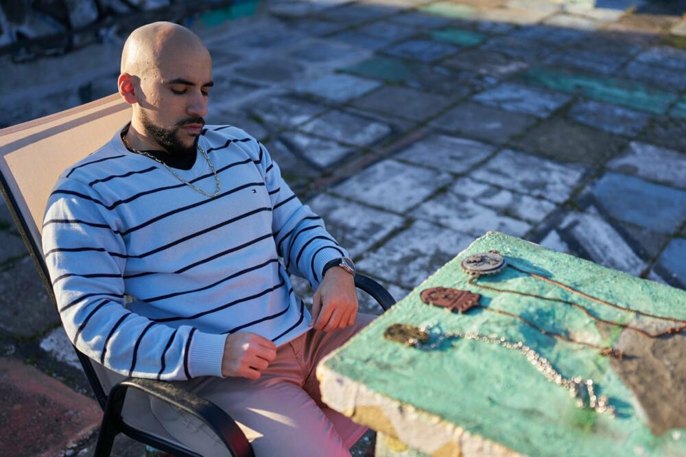 Reperi, muzičari i generalno umjetnici imaju 0 uticaja   na promjene u društvu