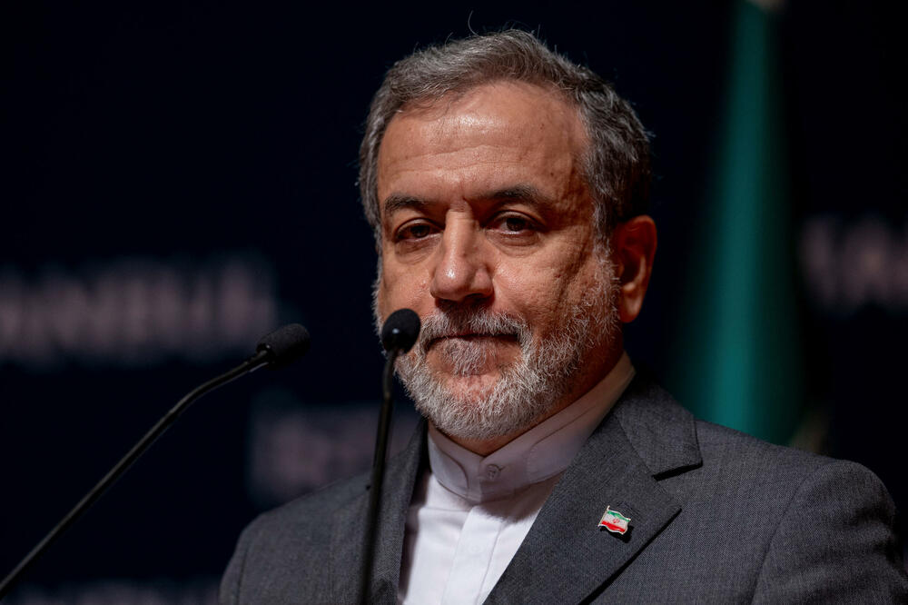 Rojters: Hamenei poslao Aragčija da traži dodatnu pomoć od Putina, Iran do sada nije bio impresioniran ruskom podrškom