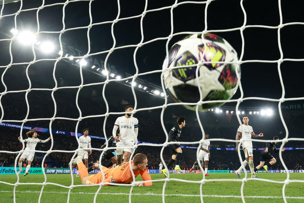 Ruis propušta i revanš sa Čelsijem