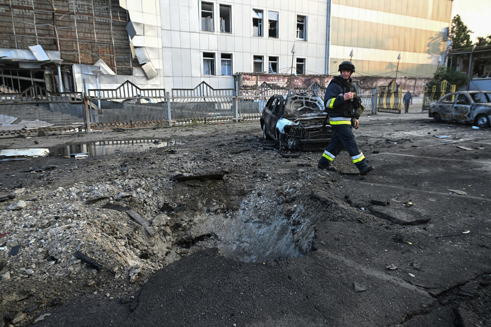 Rusija napada Zaporožje, Ukrajina ruske vojno-industrijske objekte