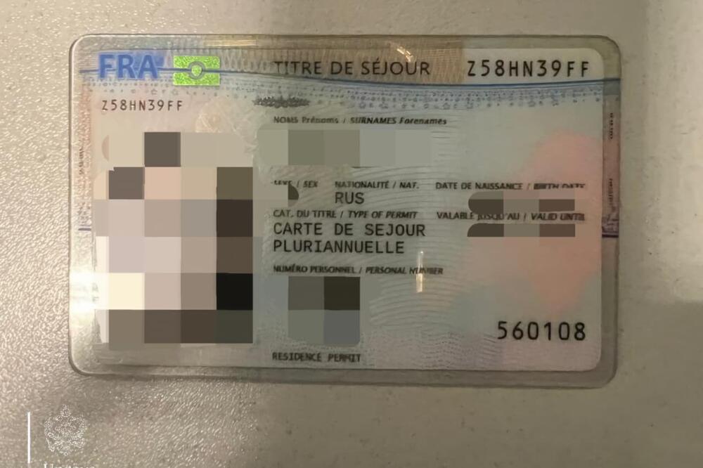 Ruska državljanka uhapšena na Aerodromu Podgorica, posjedovala falsifikovanu dozvolu za privremeni boravak i rad
