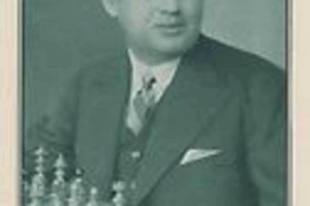 SA 64 POLJA: Ljepotica iz Teplica