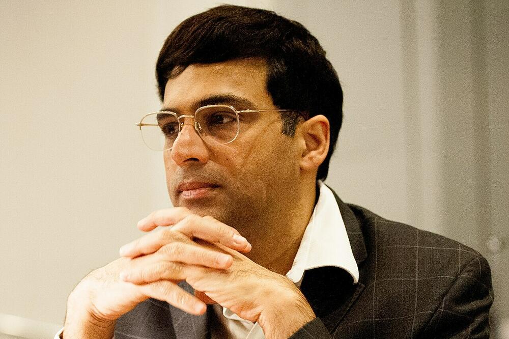 SA 64 POLJA: U znaku Ananda