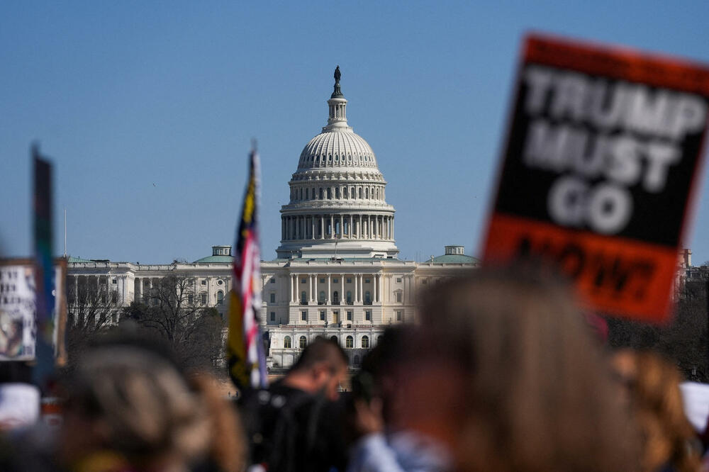 SAD izgubile status liberalne demokratije