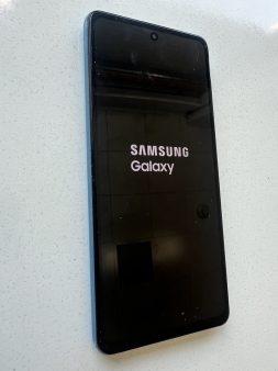 Samsung A52 128gb, odlicno ocuvan