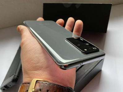 samsung galaxy S20 ultra 5G 12/128gb maksimalno ocuvan