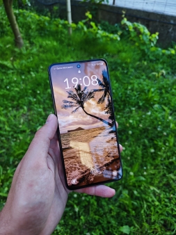 Samsung S21 FE (Snapdragon) DUOS - Kao nov 6/128GB Gray EU (Pisana garancija)