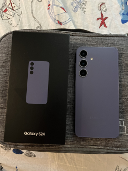 Samsung S24