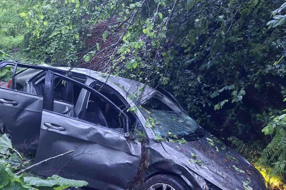 Saobraćajna nezgoda na putu Bijelo Polje &ndash; Mojkovac: Dvije osobe lakše povrijeđene