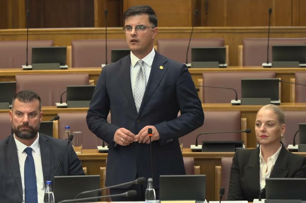 Šaranović: Ličnu kartu nije zamijenilo 48 hiljada građana, većina vjerovatno ne živi u Crnoj Gori