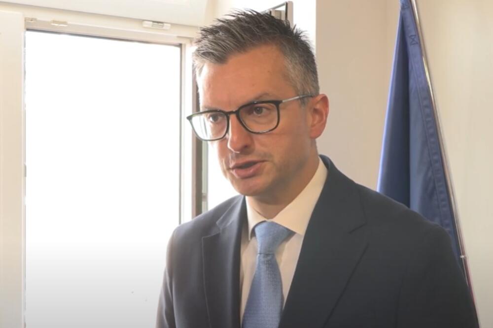 Šarec: Crna Gora može zaključiti pregovore o pristupanju EU do kraja godine ako održi napredak u vladavini prava...