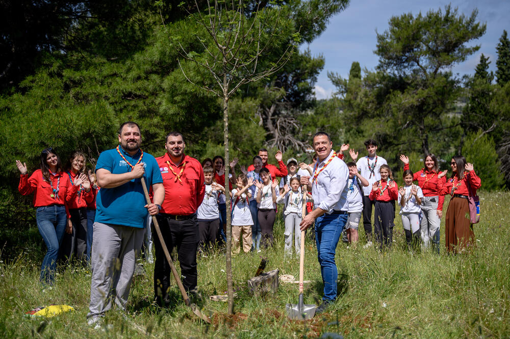 Savez izviđača i kompanija One u akciji Boranka: Jedno drvo se računa samo ako nastaviš dalje!