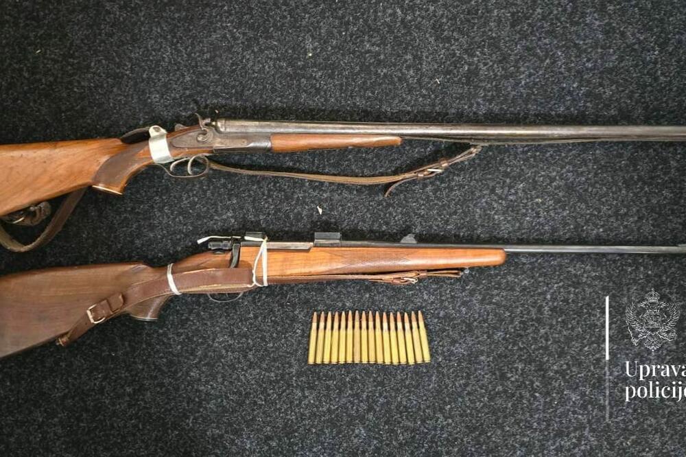Šavnik: Policija pretresom kuće pronašla i oduzela dvije puške i 16 komada municije