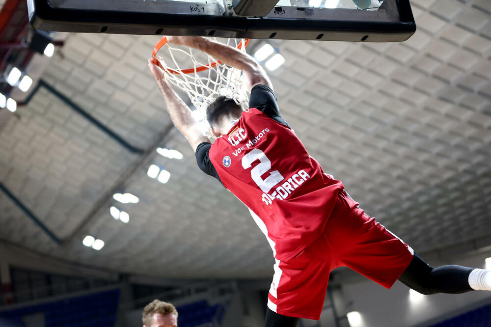 SC Derbi preko oslabljenog Primorja do polufinala Kupa