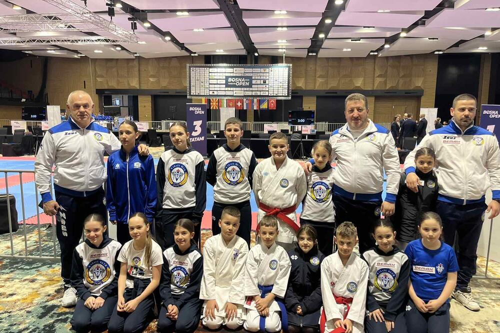 Sedam medalja za Budućnost, istakla se Anđa Koprivica