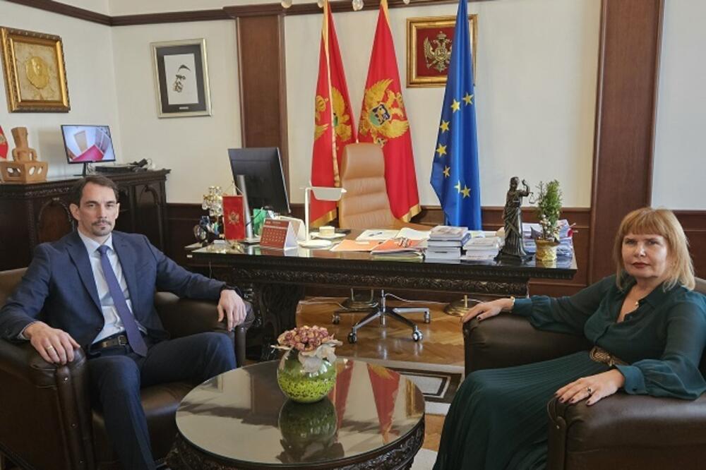 Šefovima pravosuđa osnovna plata 3.000 eura: Šta je propisano Nacrtom zakona o zaradama i drugim pravima