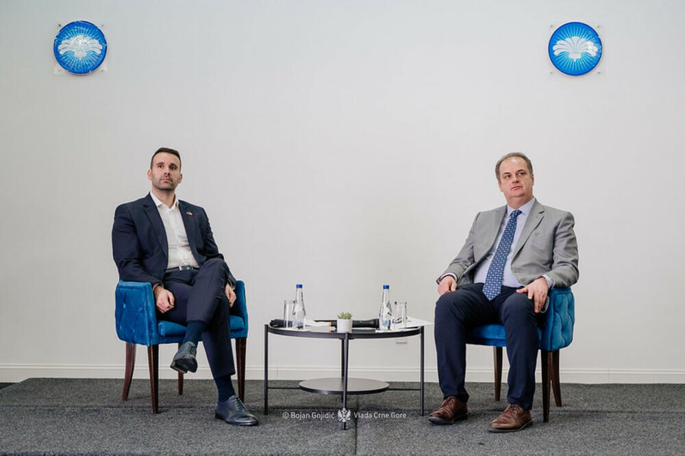 Šeikove milijarde podelile Crnu Goru