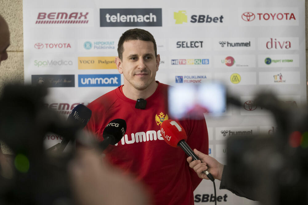 Simić se vratio u reprezentaciju: Da pokažemo drugačiju sliku od Evropskog prvenstva