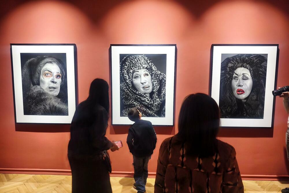 Sindi Šerman i žrtve vizuelnih narativa