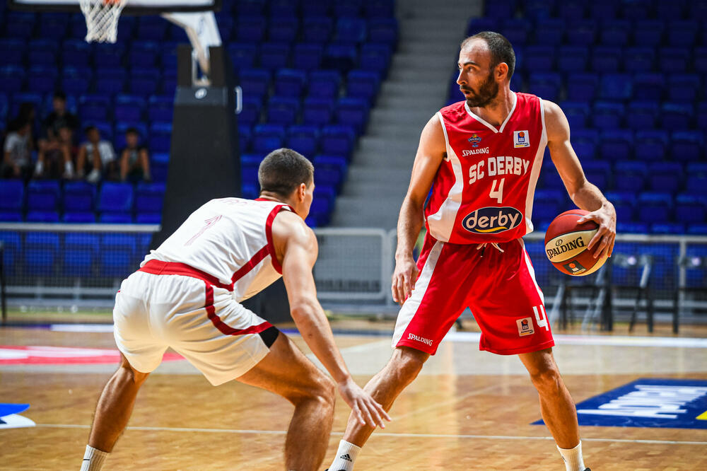 Sjajna posljednja četvrtina približila "studente" finalu