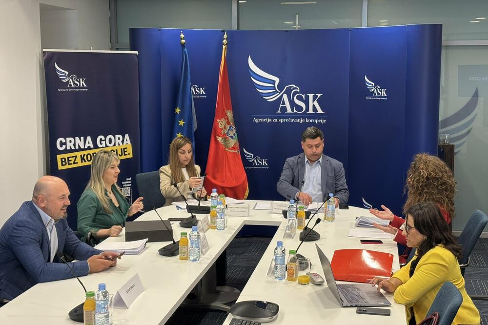 Sjednica Savjeta ASK: Mmeđusobne optužbe Drakića i Vukašinović, Stanišić i Kuč povukli kandidature za direktora