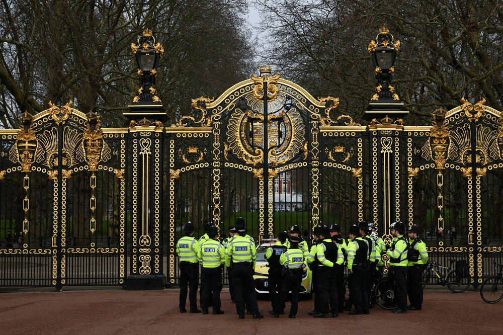 Skandal nad kojim kruna nema kontrolu