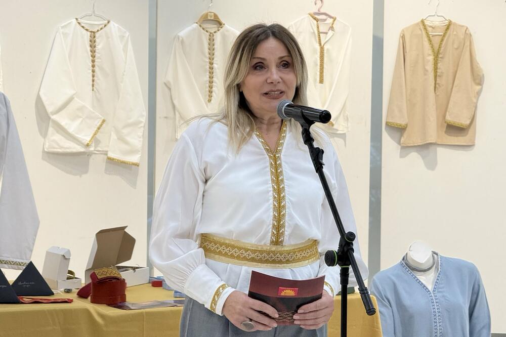 "Skrojeni i napravljeni iz srca": Otvorena izložba Udruženja multiple skleroze u KIC-u "Budo Tomović" u Podgorici