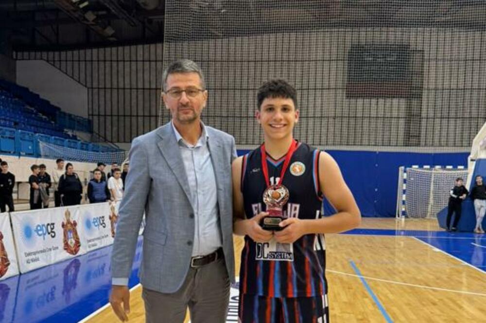 Slavija osvojila titulu, Bulatović MVP