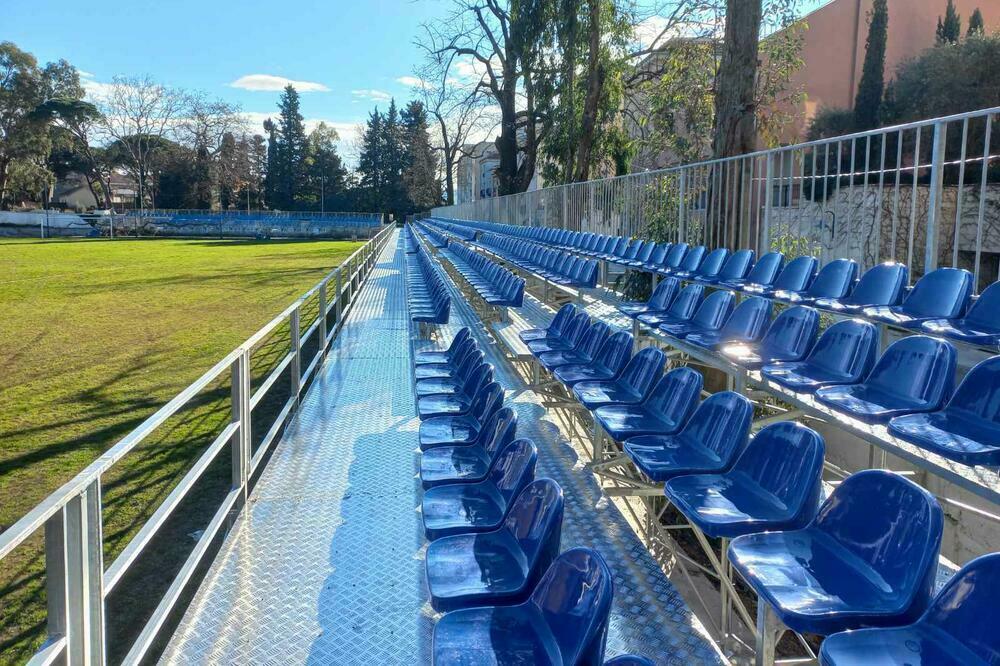 Slučan "Arsenal": Stadion opštinski, finansije po javnim pozivima