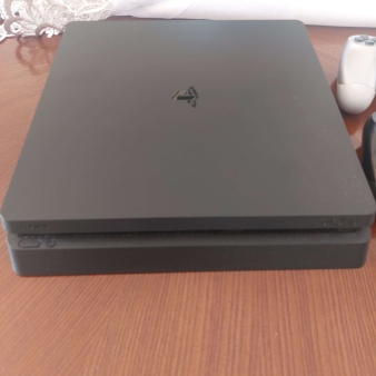 Sony Playstation 4 Slim 500 GB