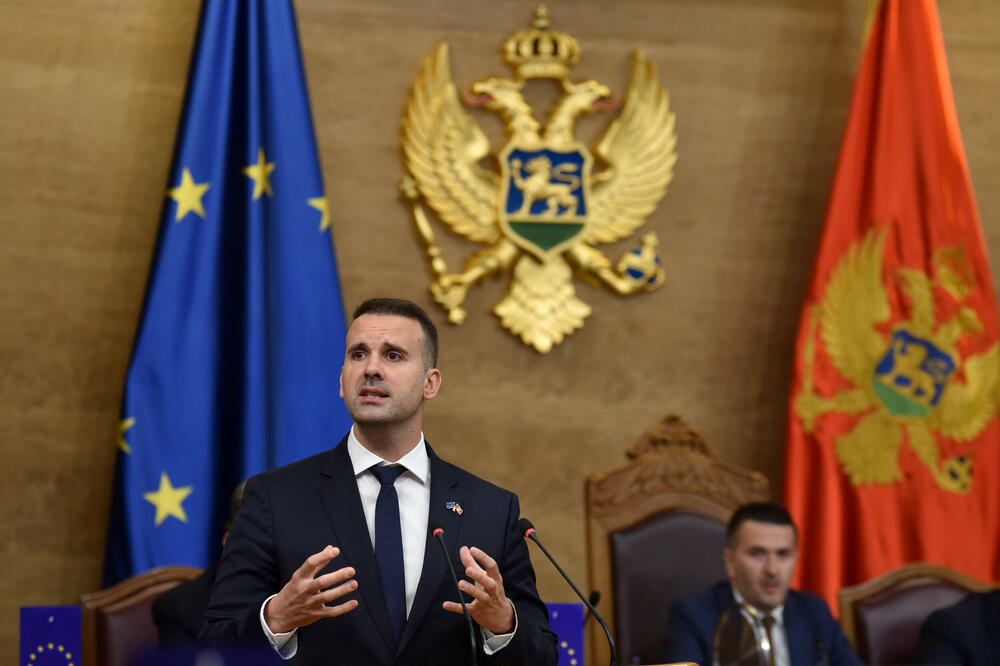 Spajić čestitao Ramazanski bajram: Iskrenim razumijevanjem mogu se ostvariti i prevazići zahtjevni nacionalni izazovi