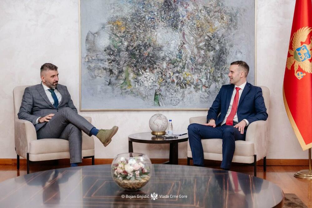 Spajić i Žugić o hitnim mjerama za unapređenje infrastrukture na Savinom Kuku