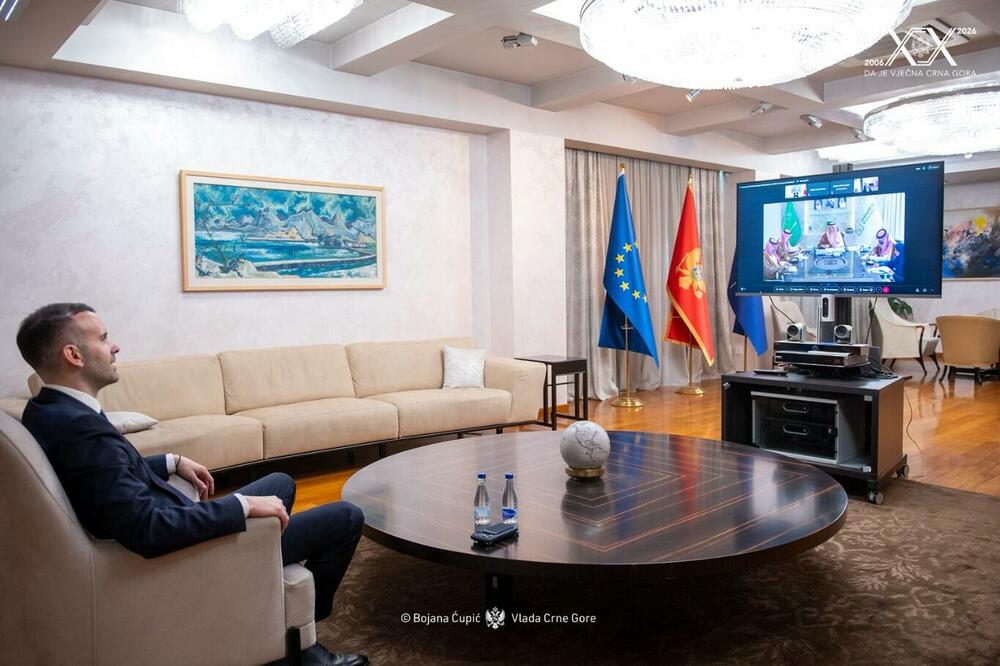 Spajić: Predloženo uspostavljane avio linije Podgorica - Rijad