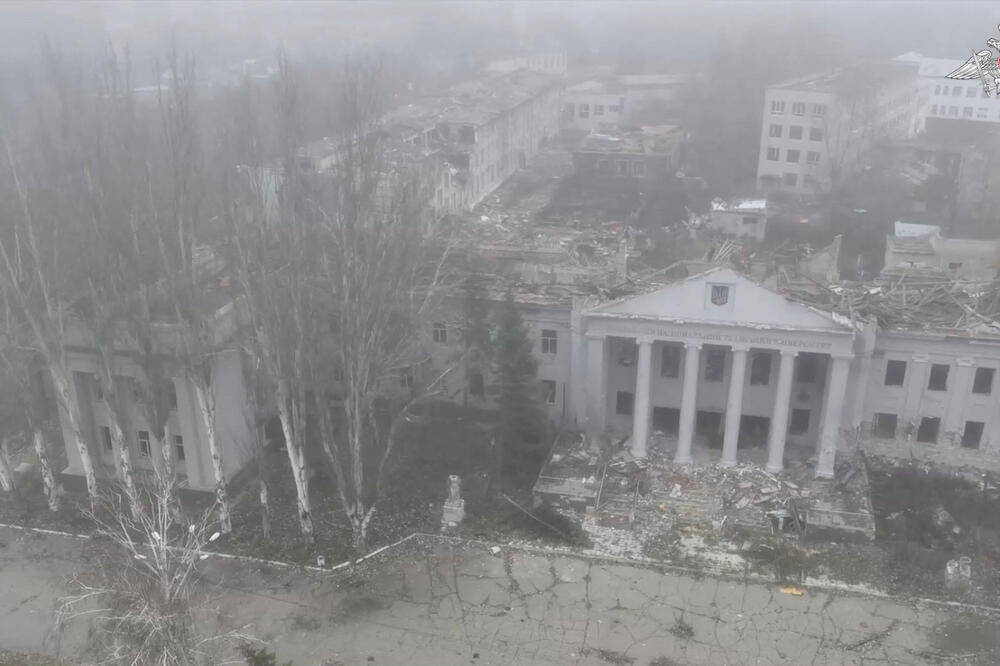 Spora smrt jednog grada