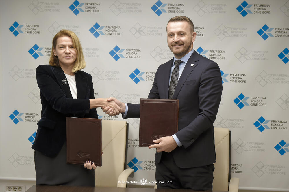 Sporazum o saradnji Ministarstva javne uprave i Privredne komore u oblasti digitalizacije