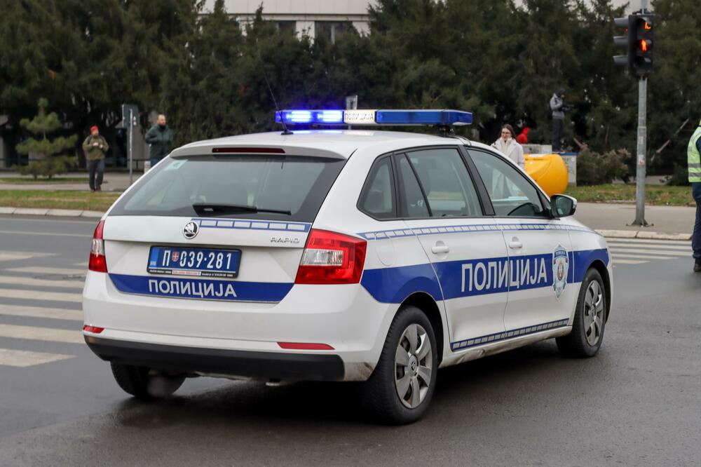 Srbija: Pucano na prostorije SNS u Vrnjačkoj Banji, MUP kaže da je osumnjičeni uhapšen