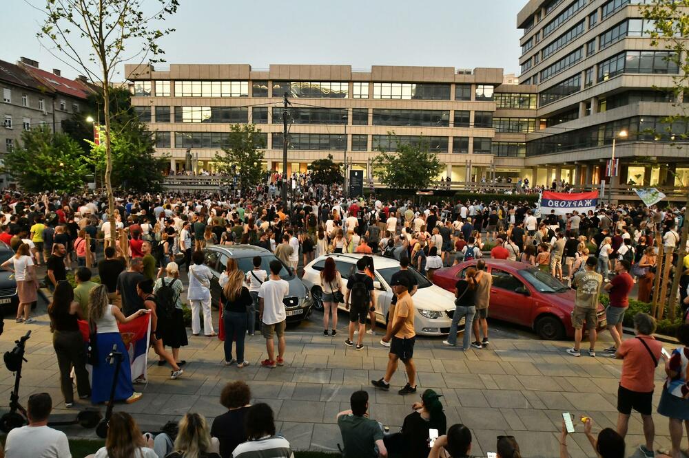 Srbija: Saobraćaj u Beogradu normalizovan poslije blokada, u Čačku građani blokiraju dvije raskrsnice