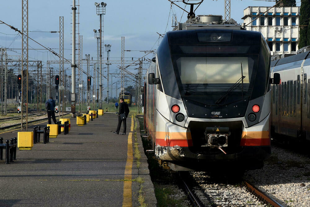 &bdquo;Stadler&rdquo; dao ponudu za tri nova voza